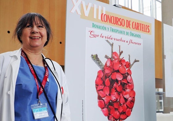 María Amor Hernando Cotillas (i), enfermera coordinadora de trasplantes, y María Eugenia Perea Rodríguez, coordinadora médica de trasplantes.