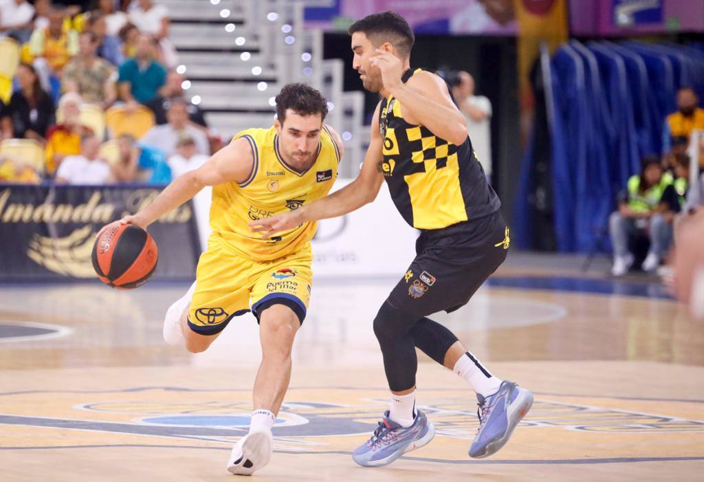 El Granca conquista la Copa Isola ante el Tenerife, en imágenes