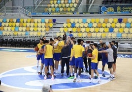 Última toma de contacto antes de asaltar el Arena