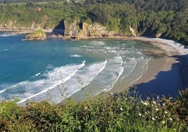 Las playas asturianas que lucen bandera azul este 2025