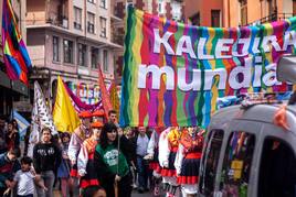 Imagen de la celebración ppor las calles de Sestao en años anteriores.