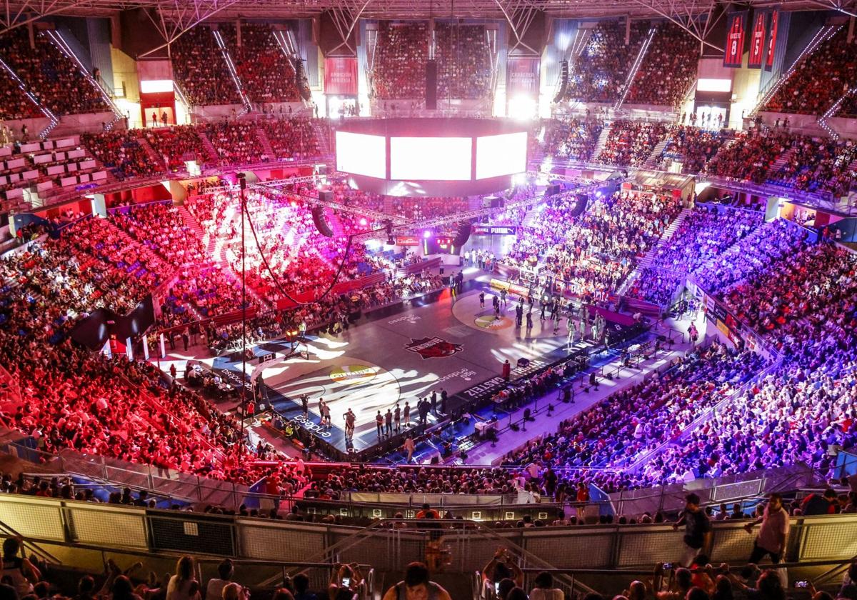 Un Buesa Arena para bodas y pádel