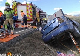 Dos octogenarios cántabros, heridos graves en un accidente en Huesca