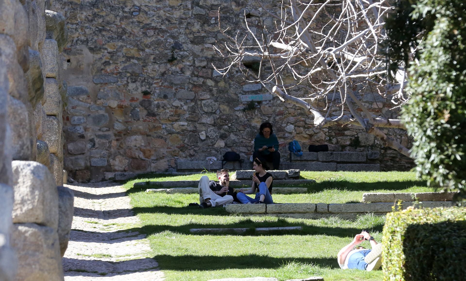 Fotos: La primavera asoma en Segovia