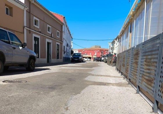 Ronda de la Piedad con numerosos parches.