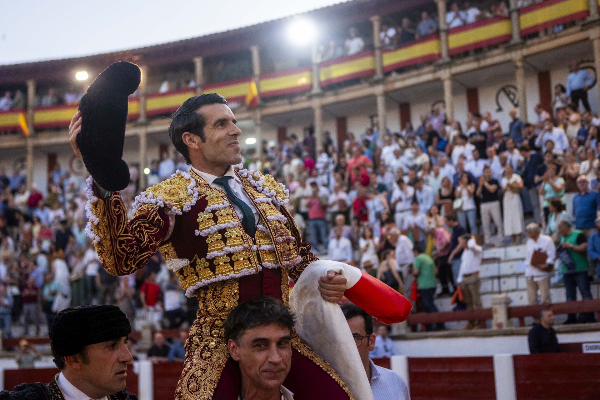 Fotos | Así ha sido el festejo de Morante y Roca Rey en la Feria de San Fernando de Cáceres