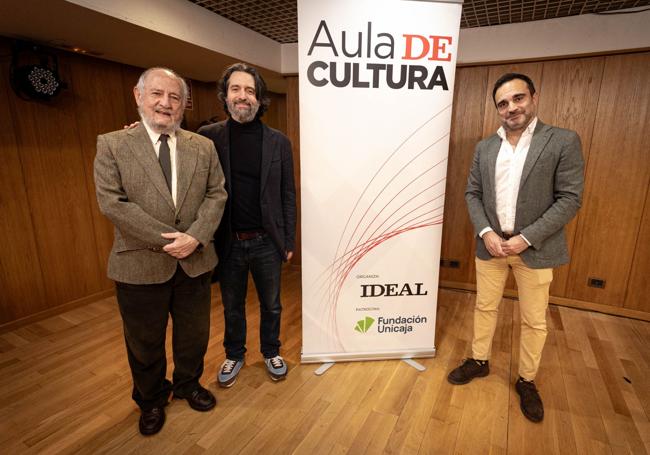 Alberto Fernández, de Fundación Unicaja, con Neuman y Chirino.