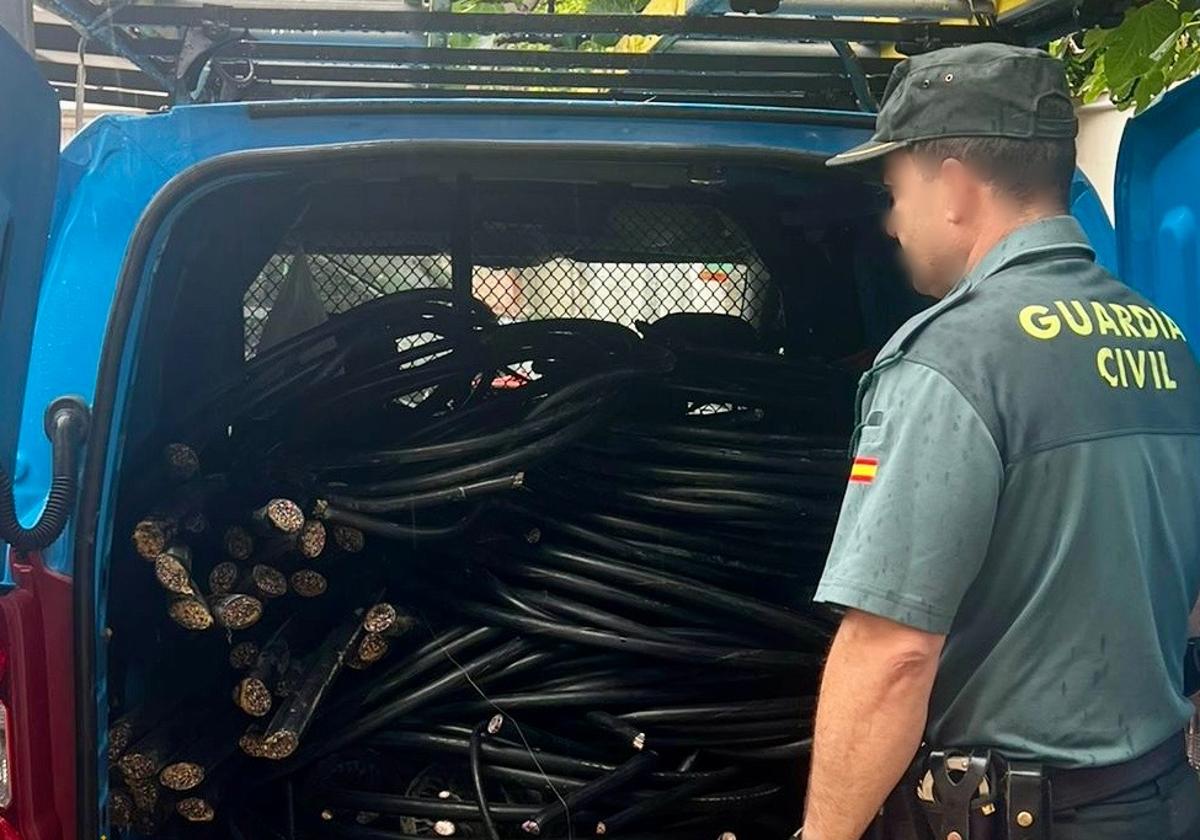 El cable robado por dos vecinos de Granada.