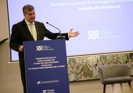 El secretario general de Investigación e Innovación, Antonio Posadas,