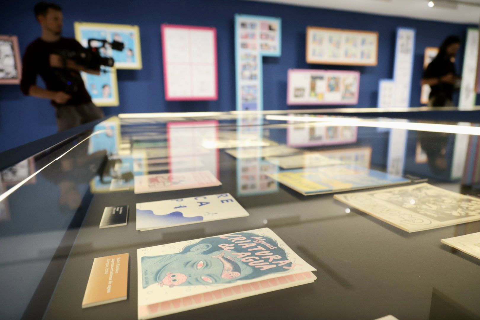 Fotos de la exposición &#039;¡Eso no es cómic! Fanzines...&#039; en Valencia