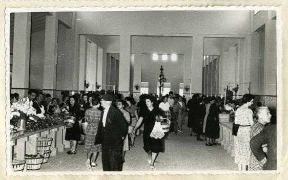 Imagen antigua del día de la inauguración, en 1955.