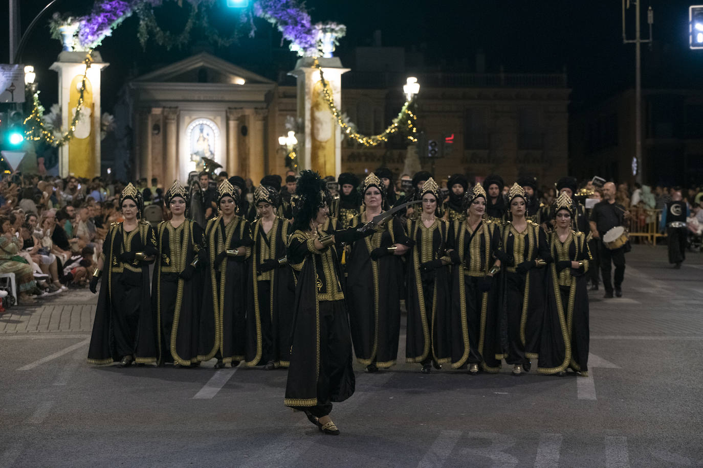 El gran desfile de Moros y Cristianos en Murcia, en imágenes