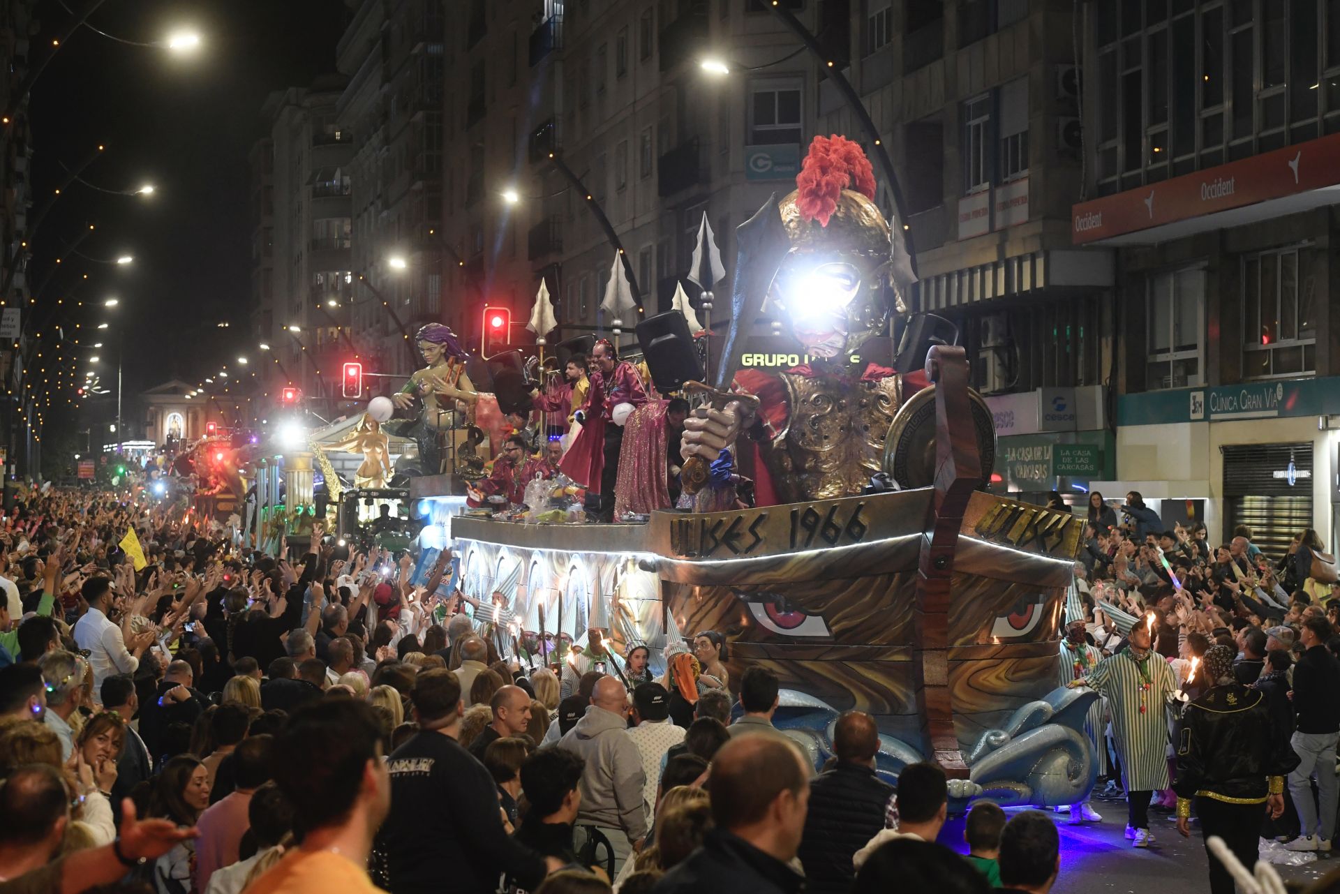 Las imágenes del desfile del Entierro de la Sardina de Murcia