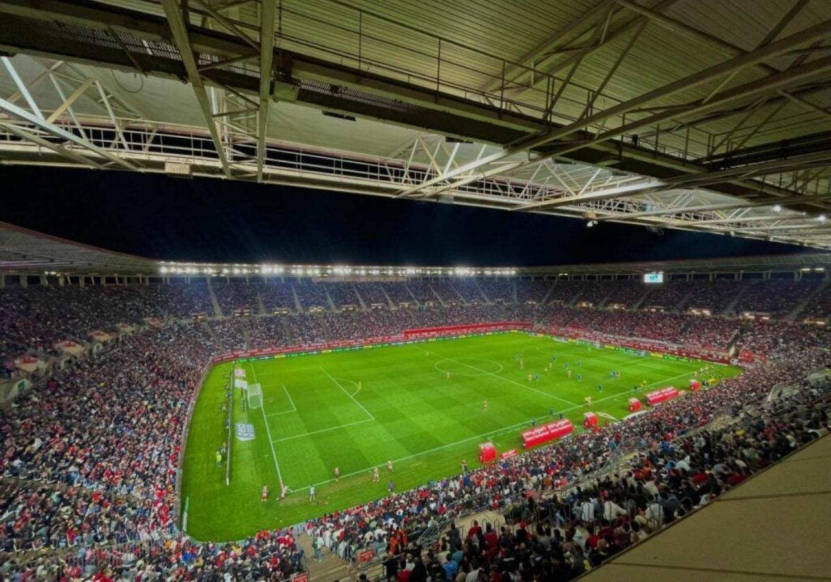 El Real Murcia quiere imponer el factor campo en un Enrique Roca como nunca