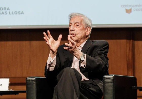 El escritor Mario Vargas Llosa.
