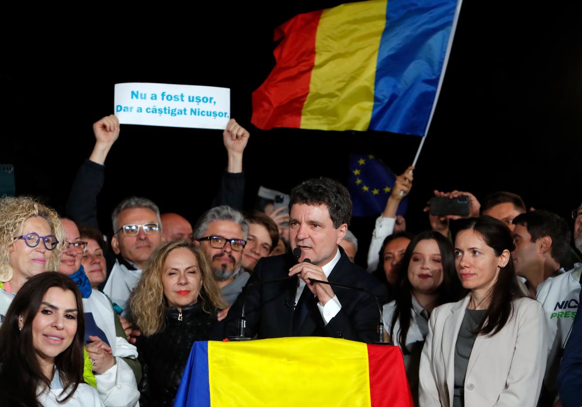 El europeísta Dan frena al 'ultra' Simion en las presidenciales de Rumanía
