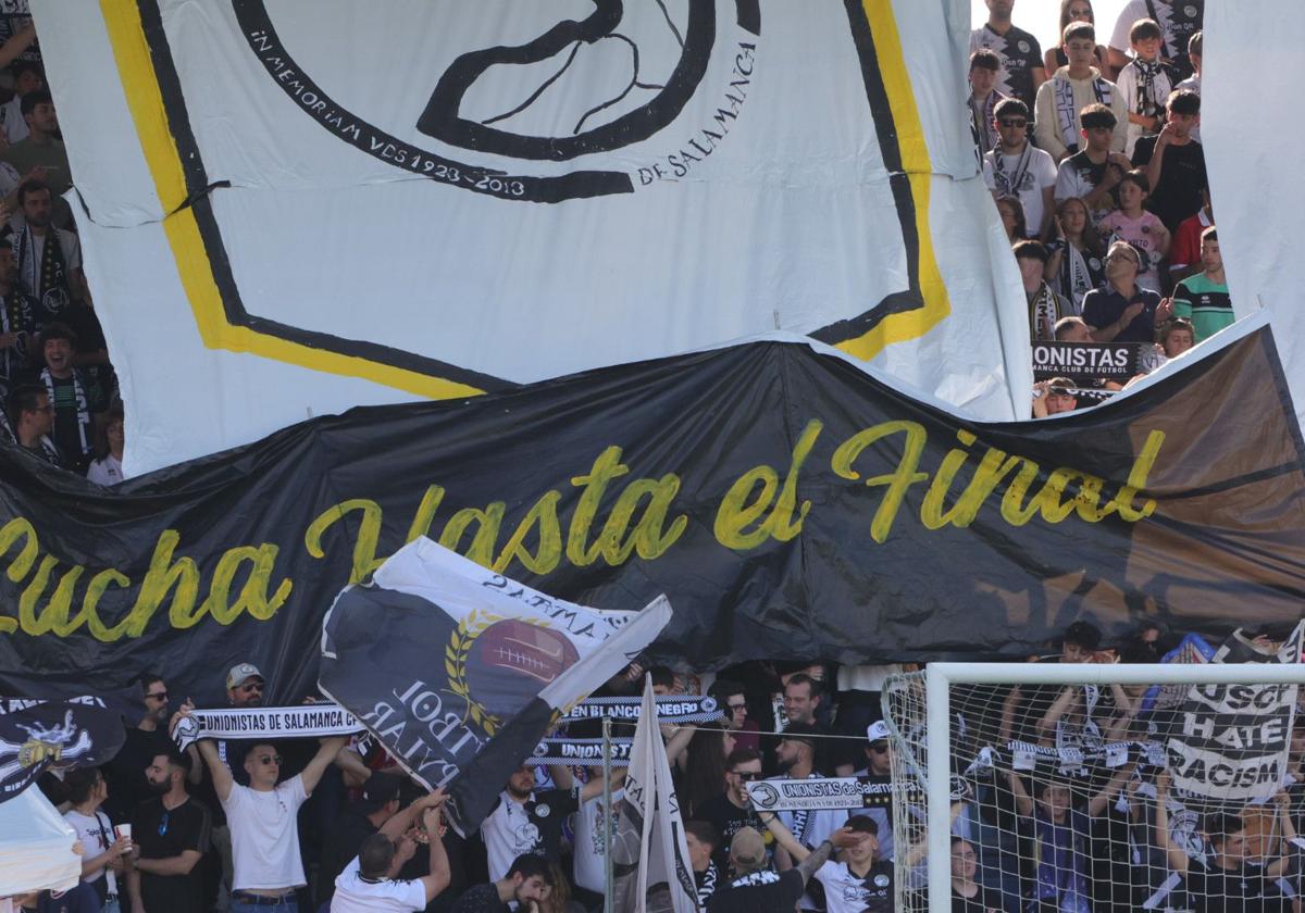 Unionistas-Tarazona en la grada: llenazo, desmayo y una afición volcada