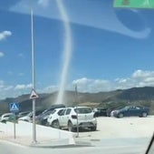 Video: This was the moment a spectacular whirlwind surprised drivers in a Malaga town