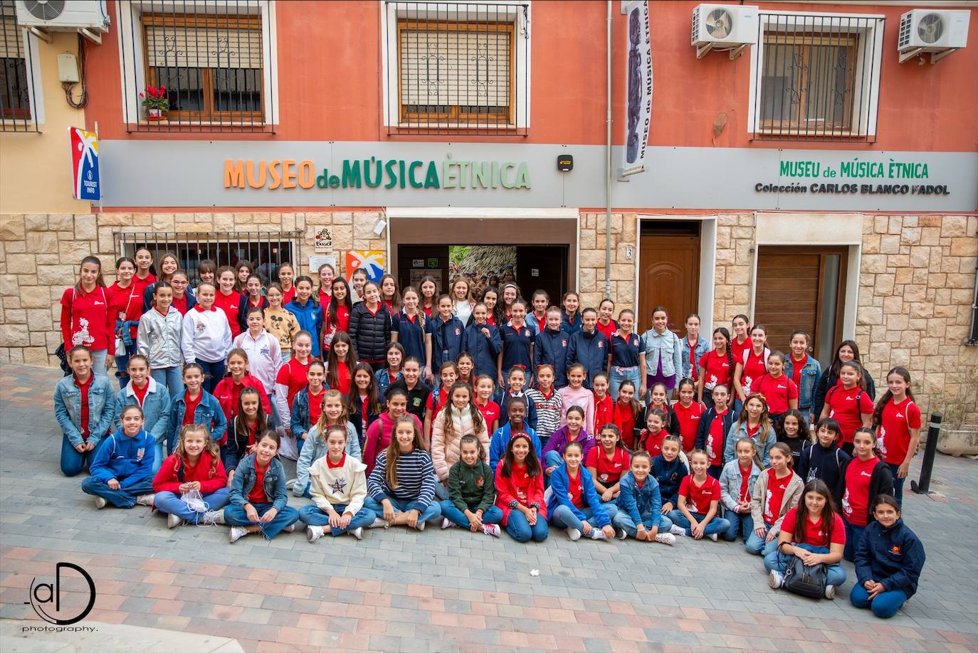 Las candidatas infantiles de las Hogueras se van de convivencias a Busot