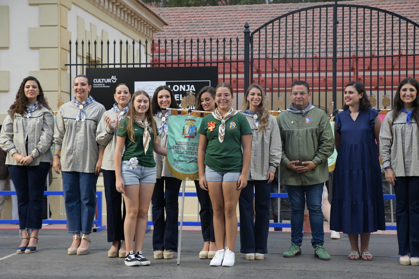 La entrega de premios de la exposición del ninot, en imágenes